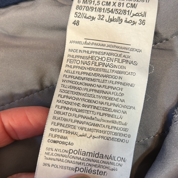 UNDER ARMOUR 36x32 “the showdown pant” in navy blue with elastic waist in EUC - Picture 2 of 6